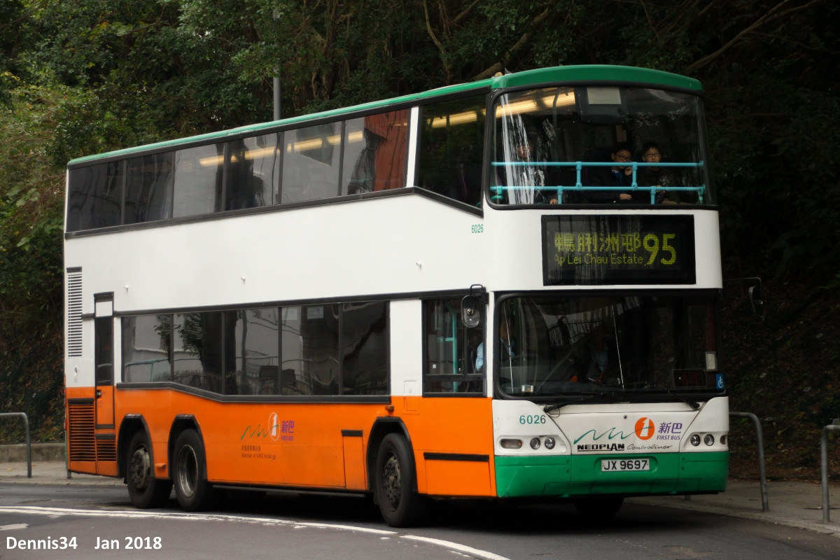 N18021.jpg