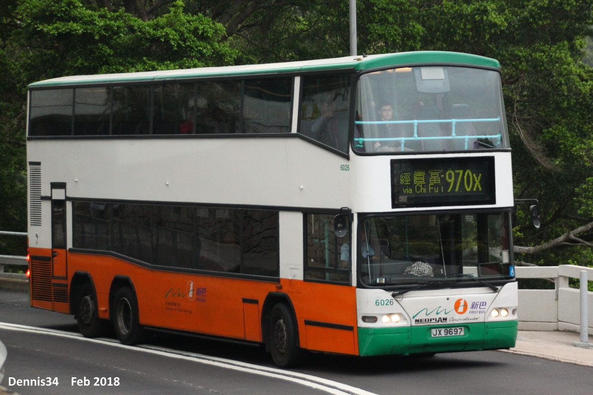 N18045.jpg