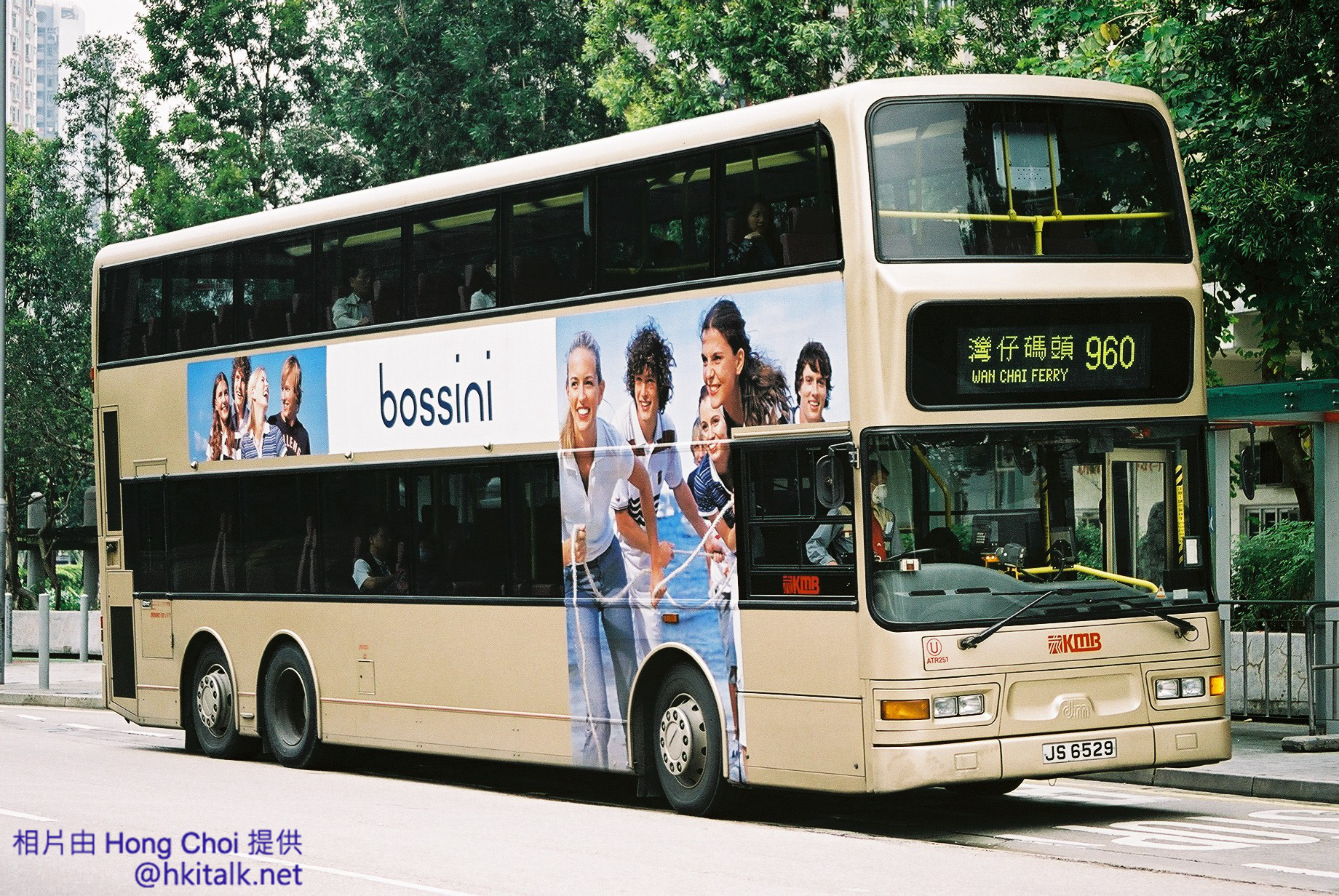 F1000012.jpg