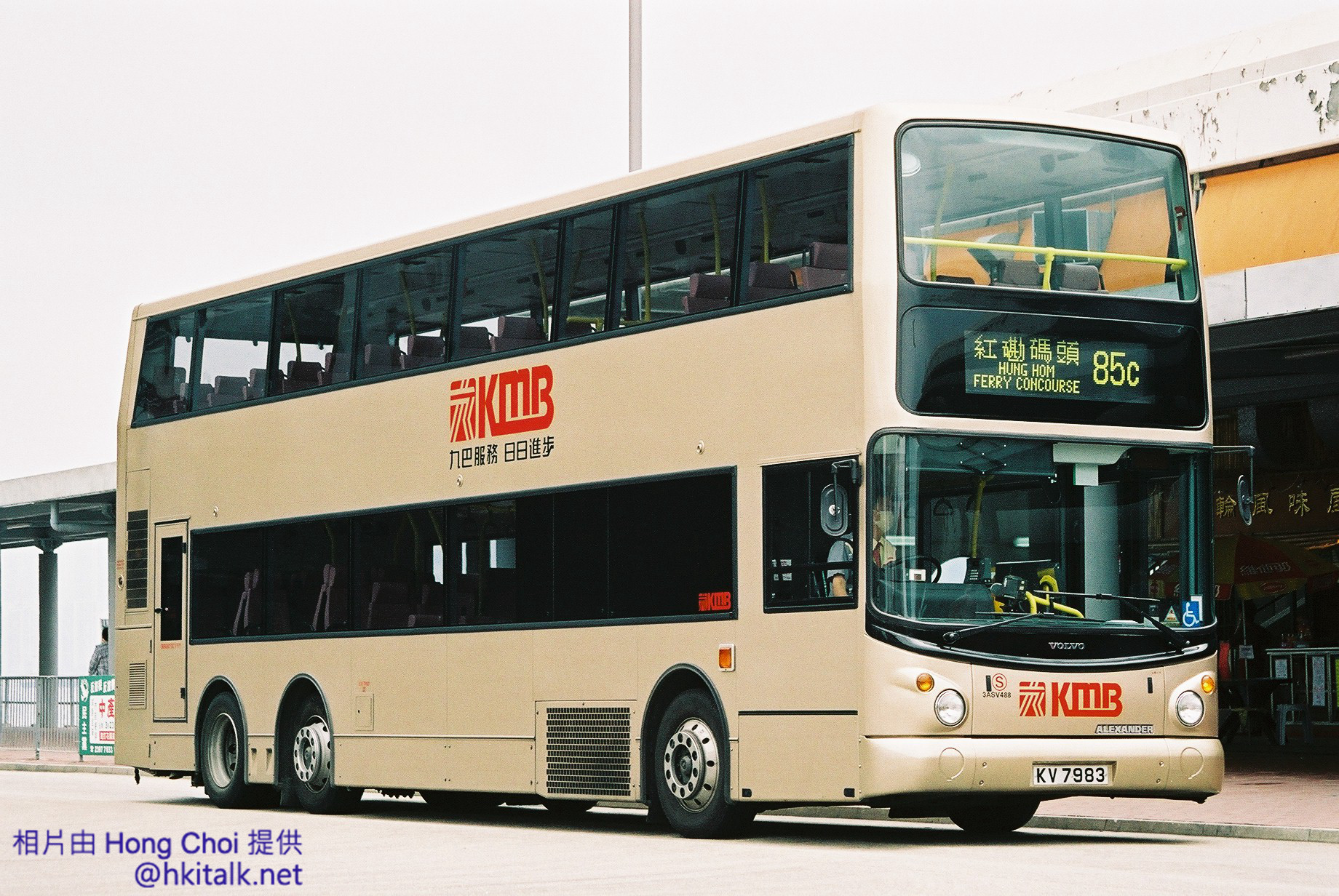 F1000025.jpg