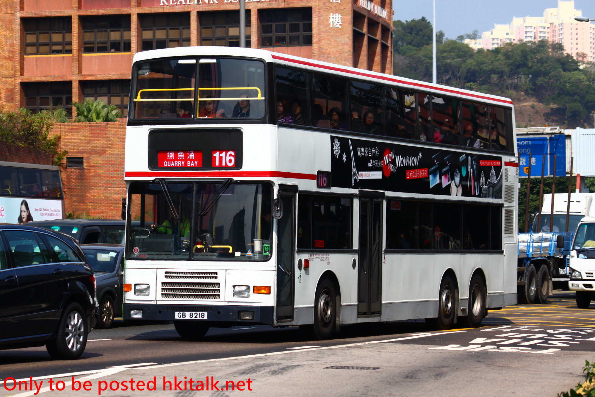 3AV022-U0280-116.JPG