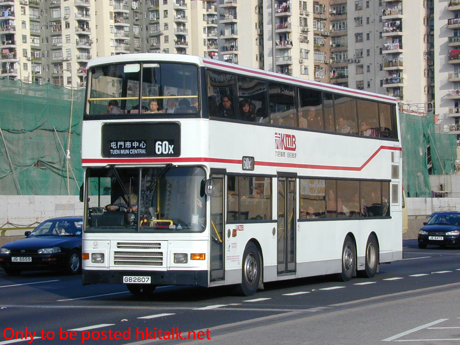 3AV001-12886-60X.JPG