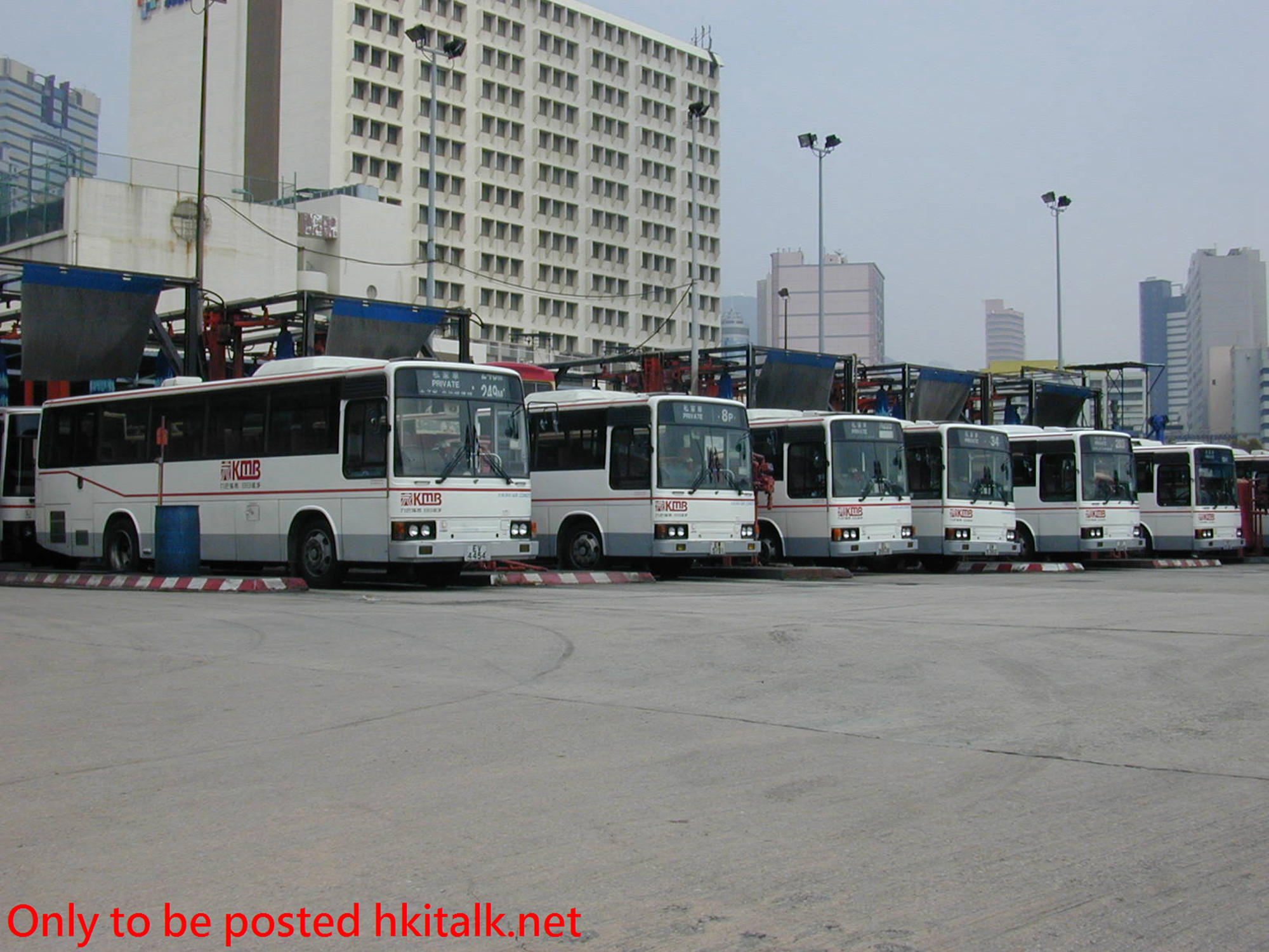 AM000-02717-LCK.JPG