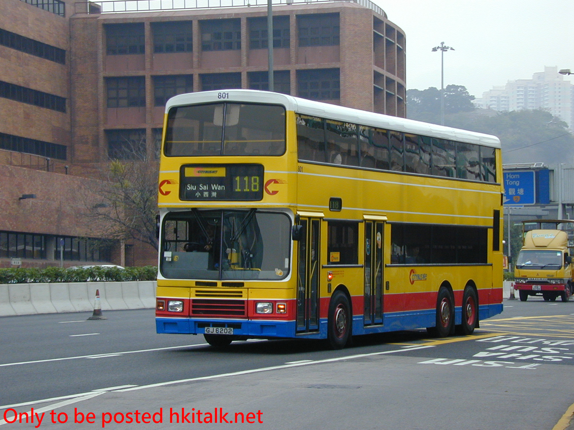 C801-13281-118.jpg