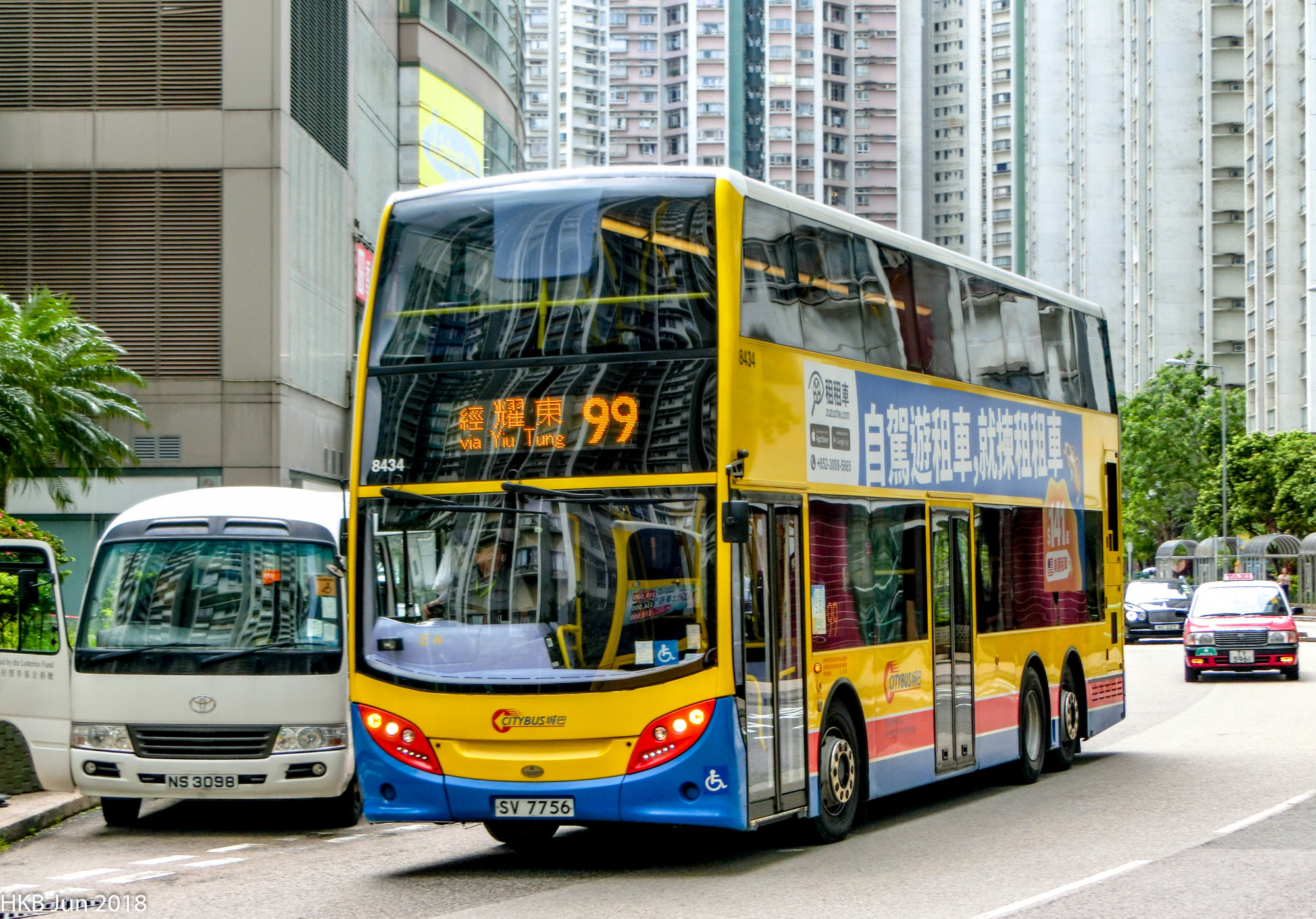ITALK941.jpg