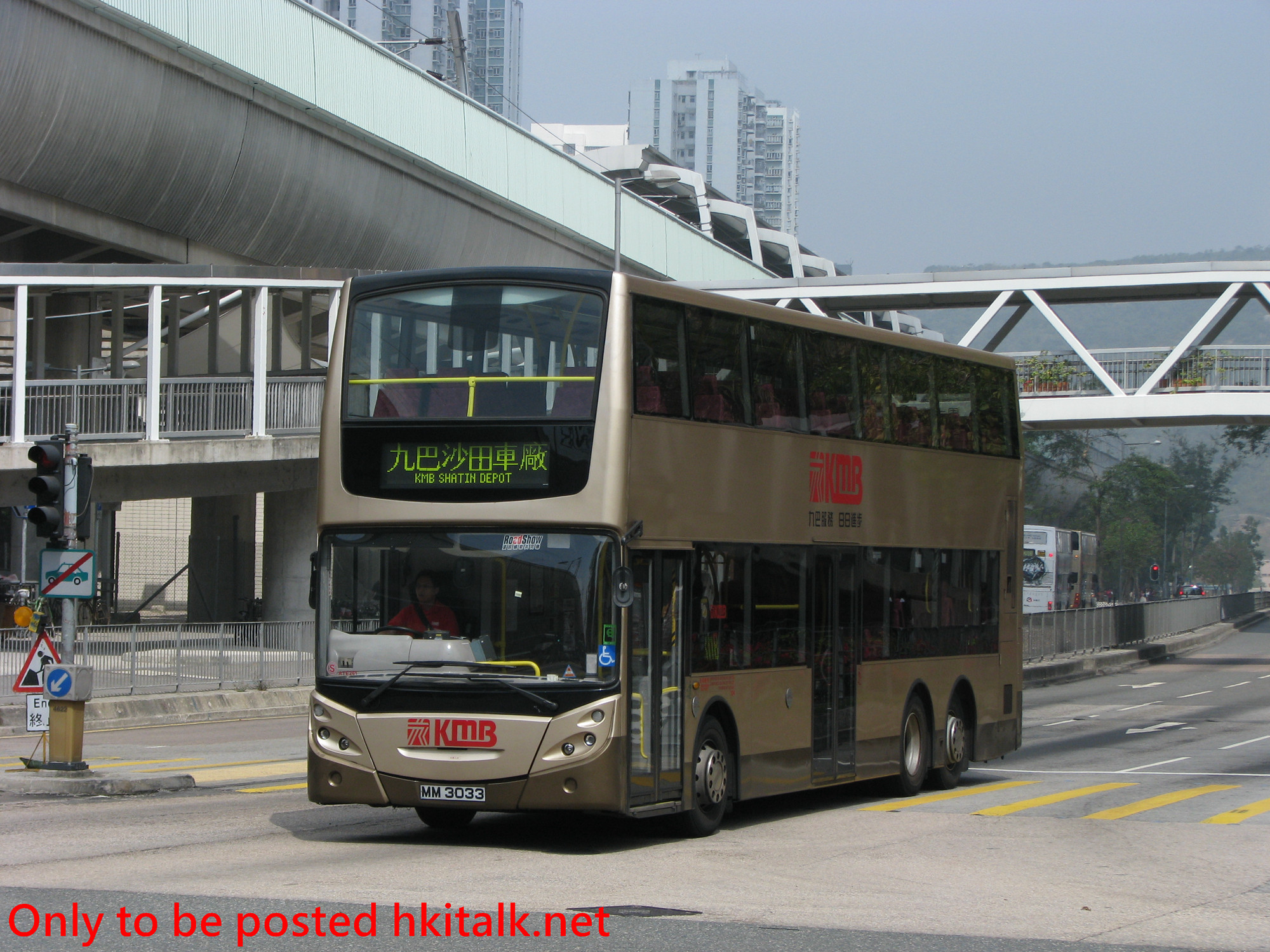 ATE261-J0105-BCOY2009.JPG