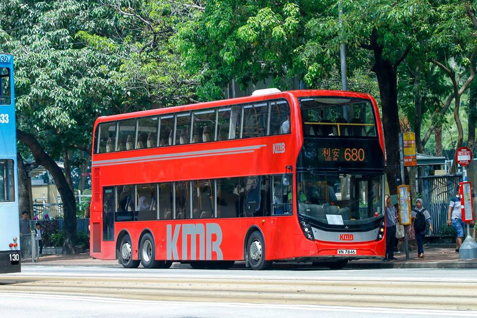 VN4876 680.jpg