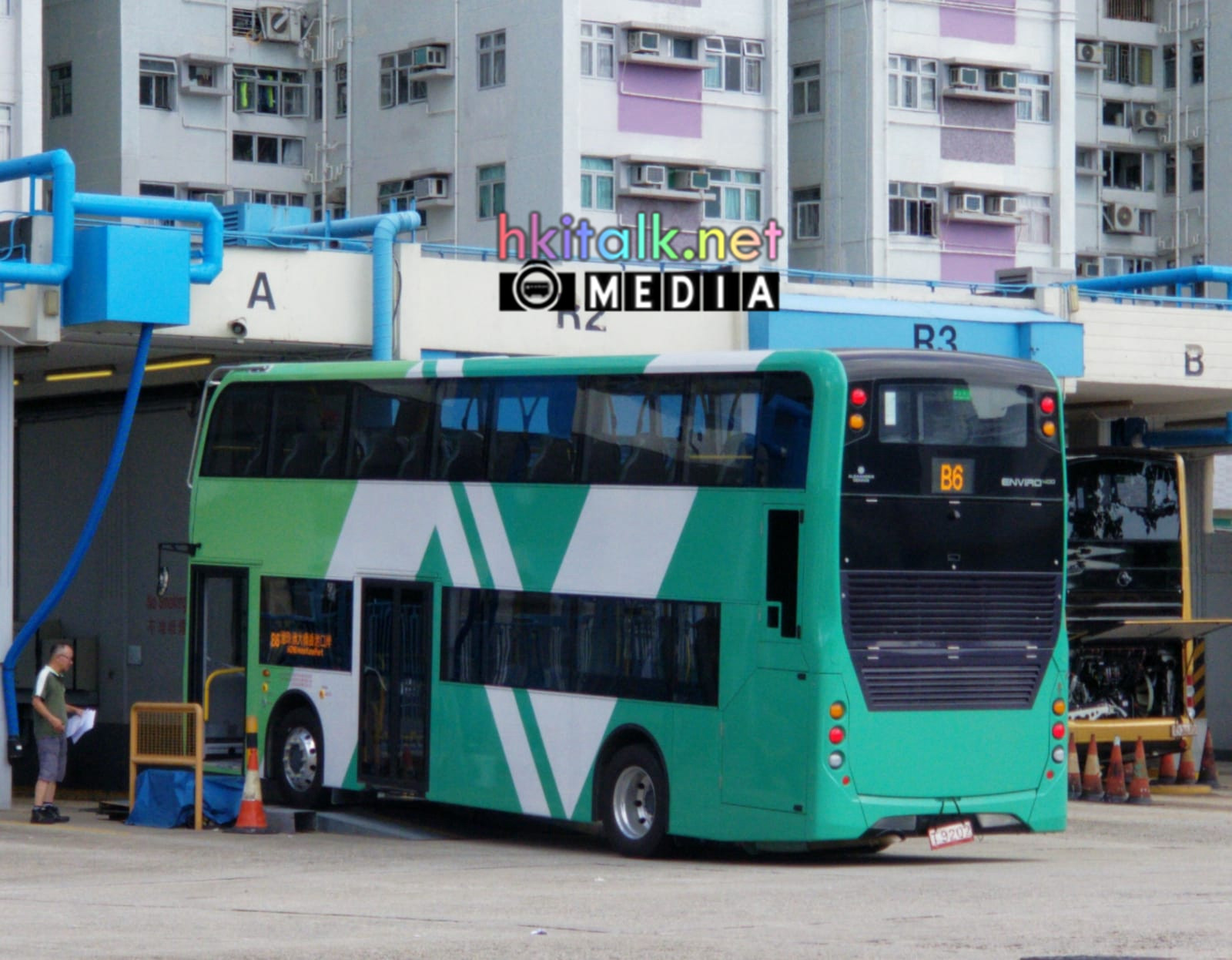 E400 (5).jpeg