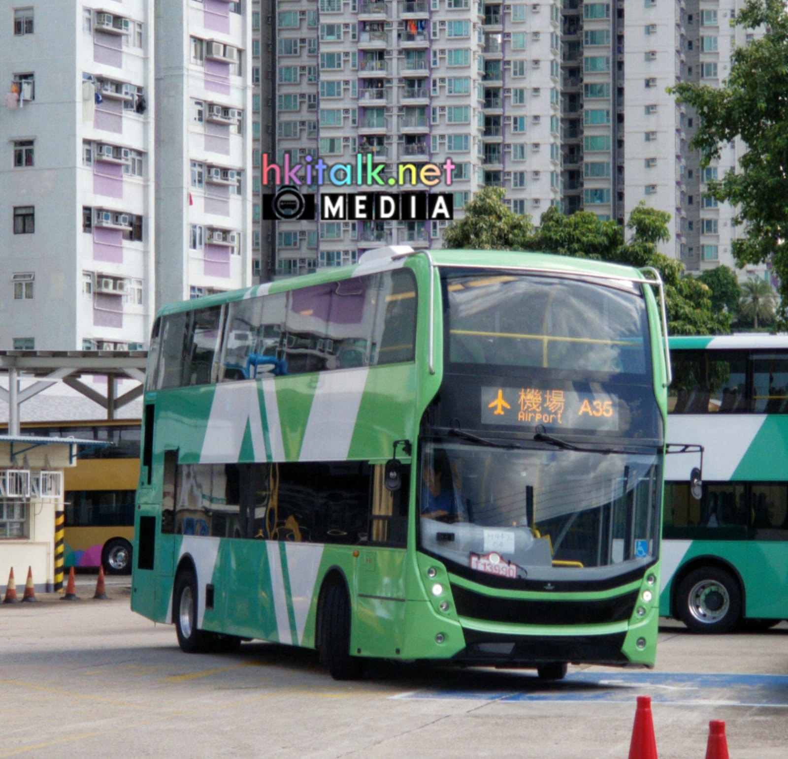 E400 (14).jpeg