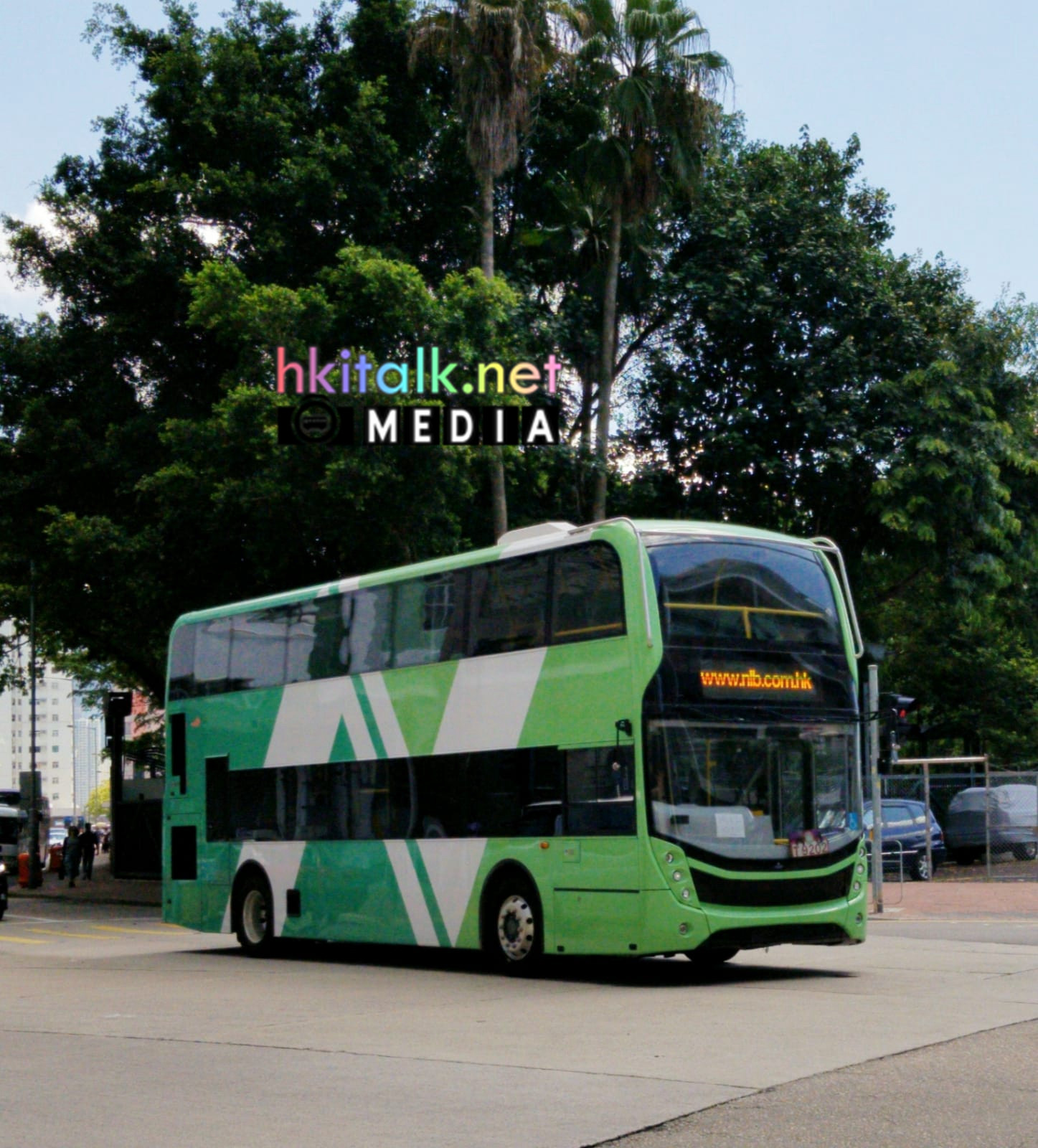 E400 (1).jpeg