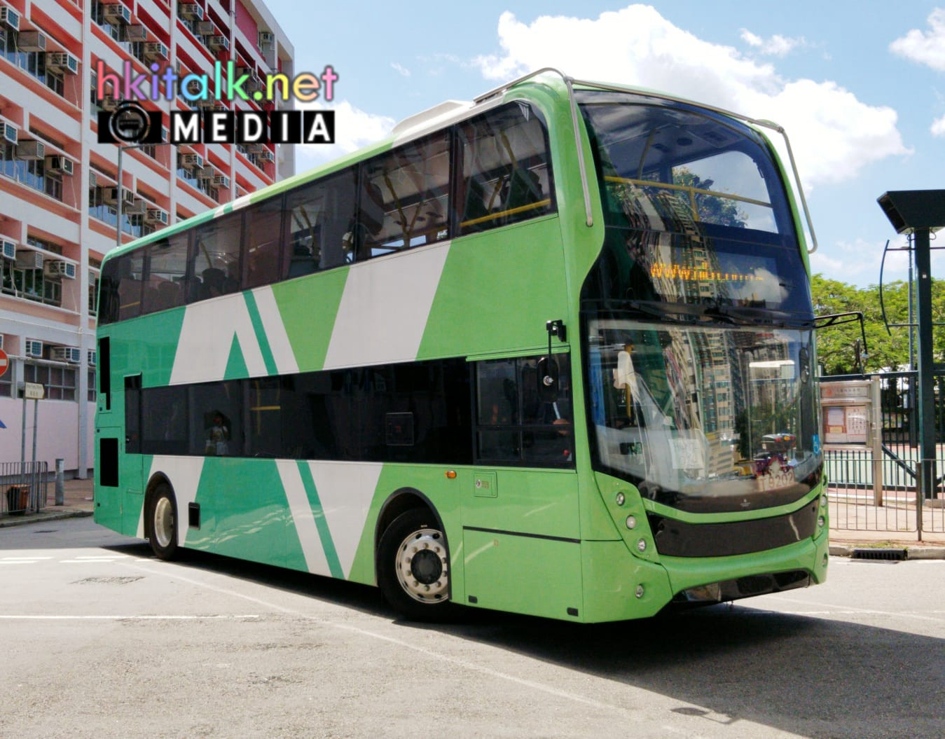 E400 (2).jpeg