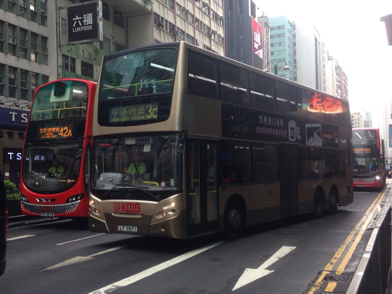LF9671.jpg
