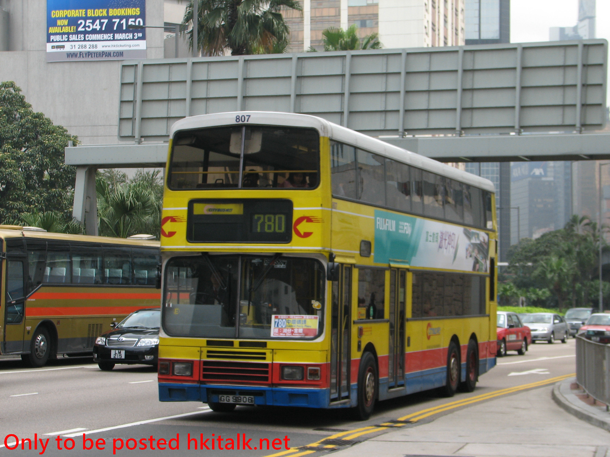 C807-G1136-780.JPG