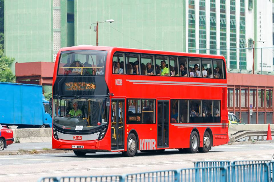 VR6858 259D.jpg