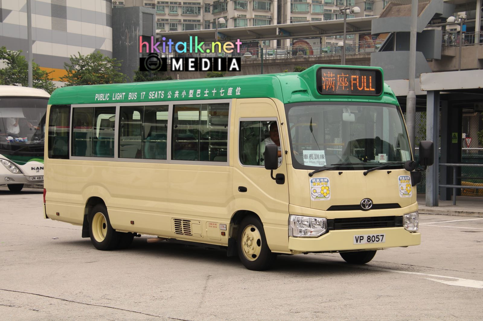E400 (18).jpeg