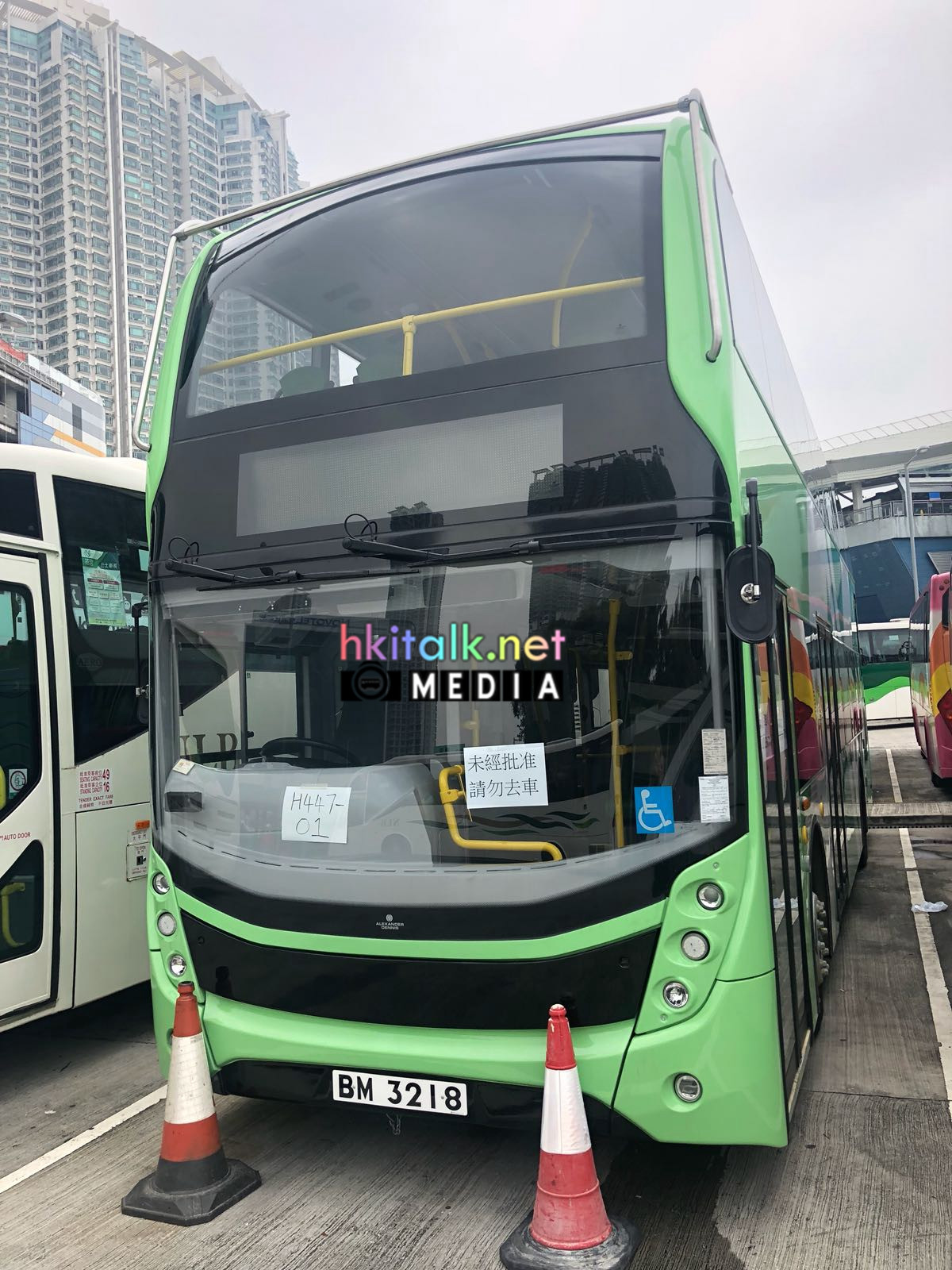 E400 (3).jpeg