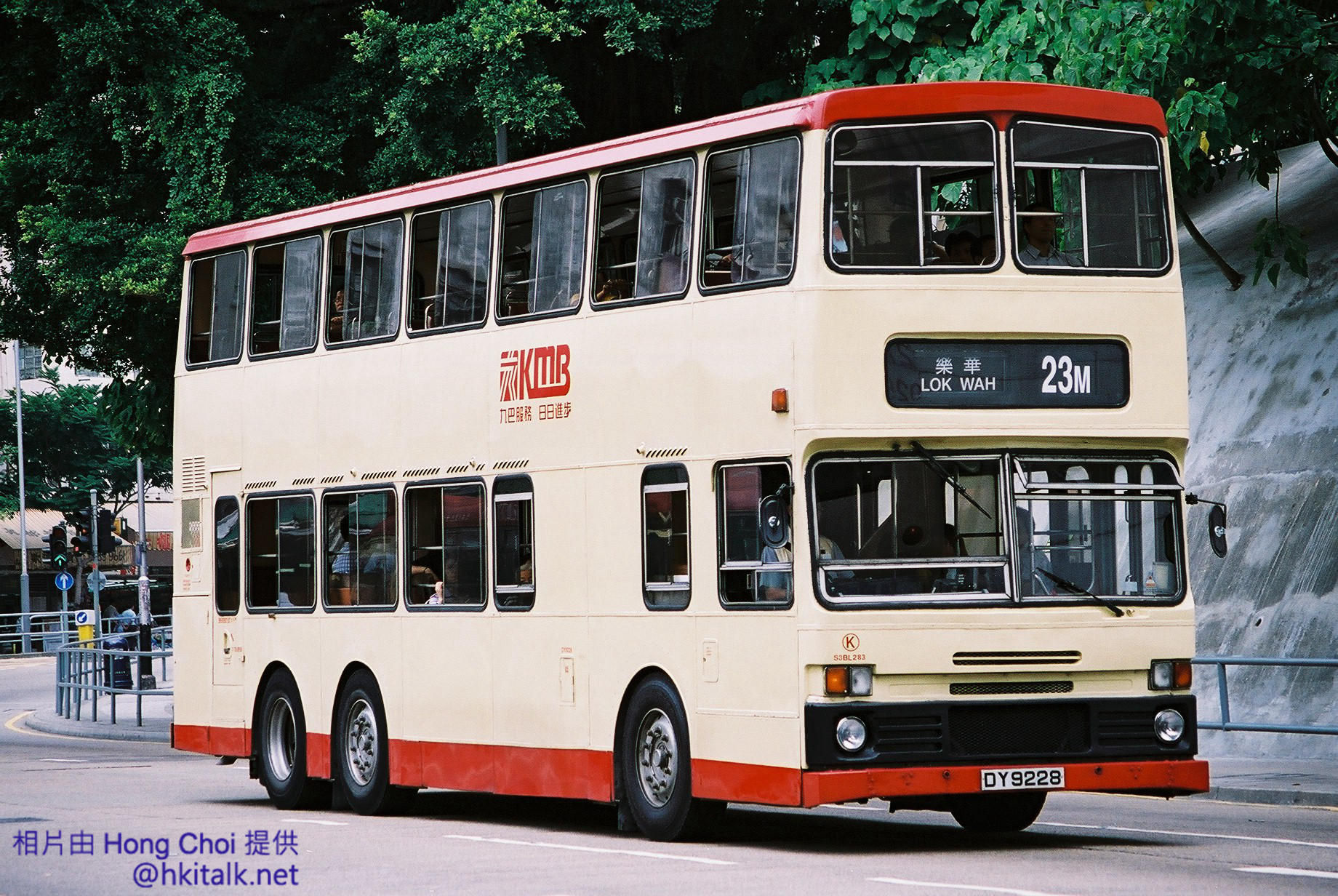 F1040025.jpg