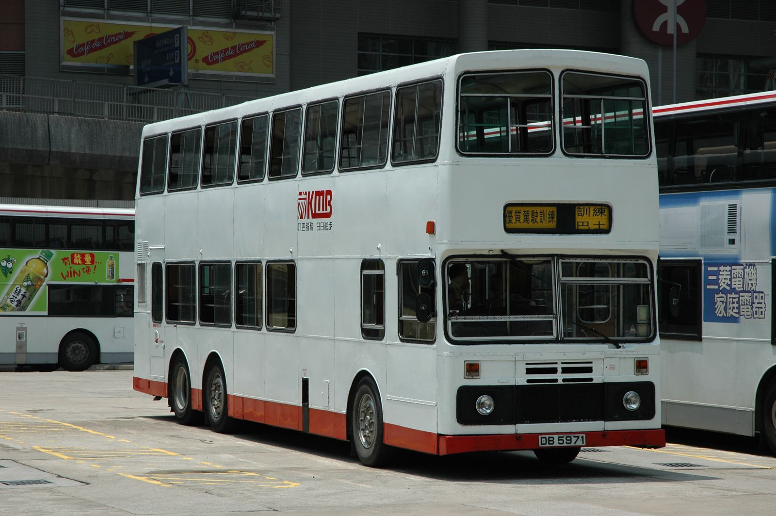 27002(3BL41-DB5971) - 複製.JPG