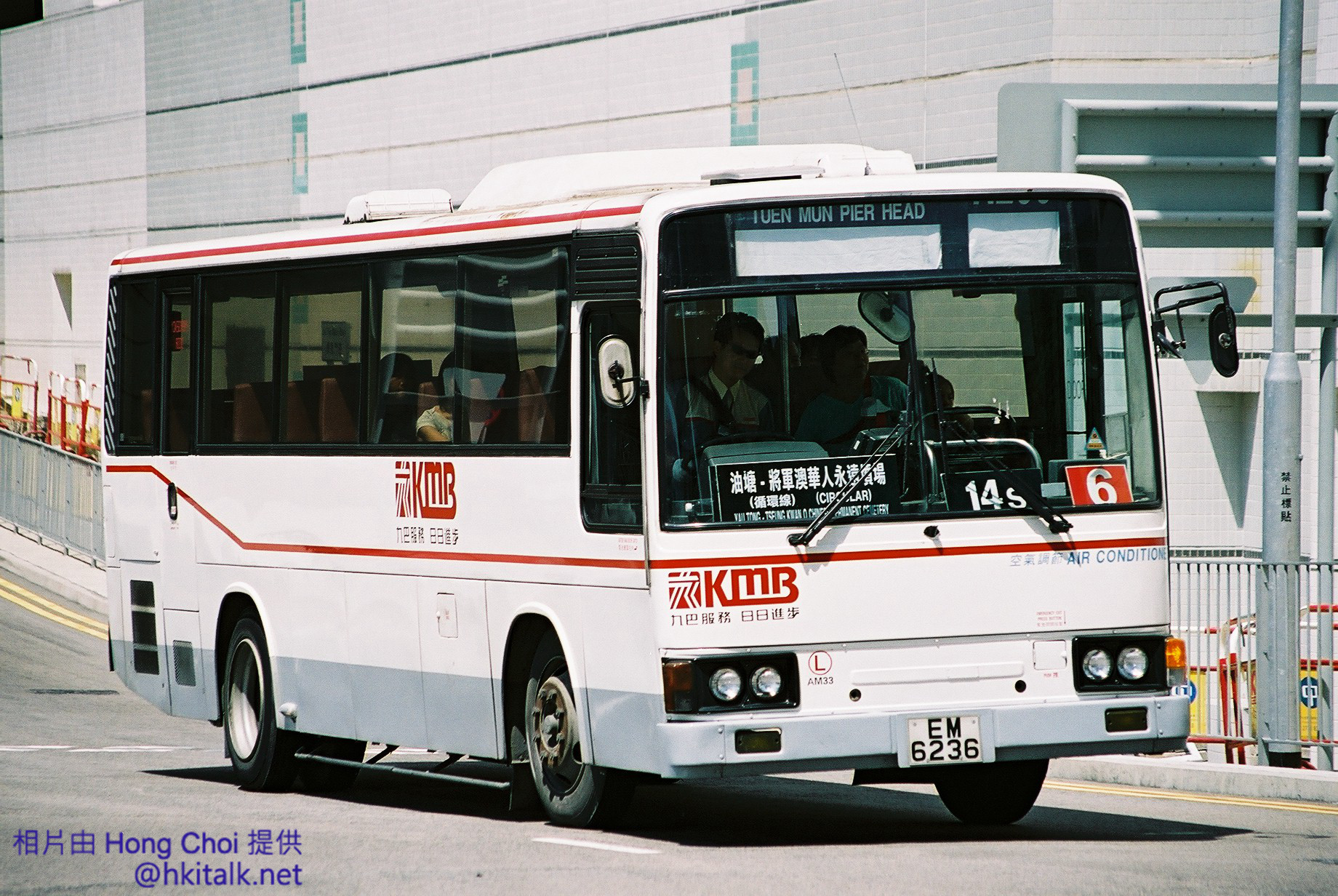 F1000020.jpg