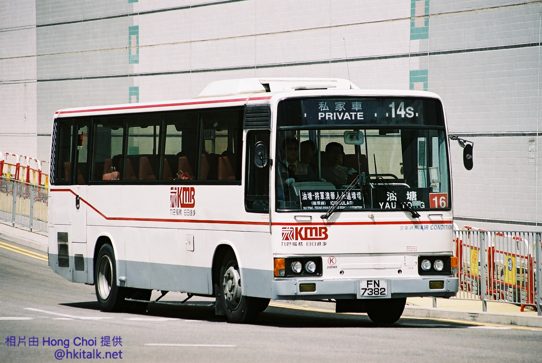 F1000024.jpg