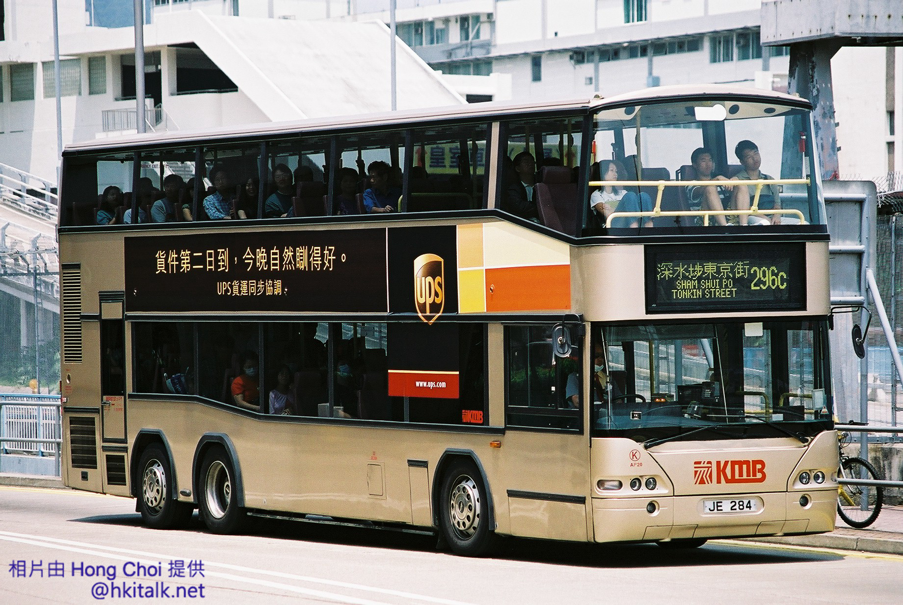 F1100019.jpg