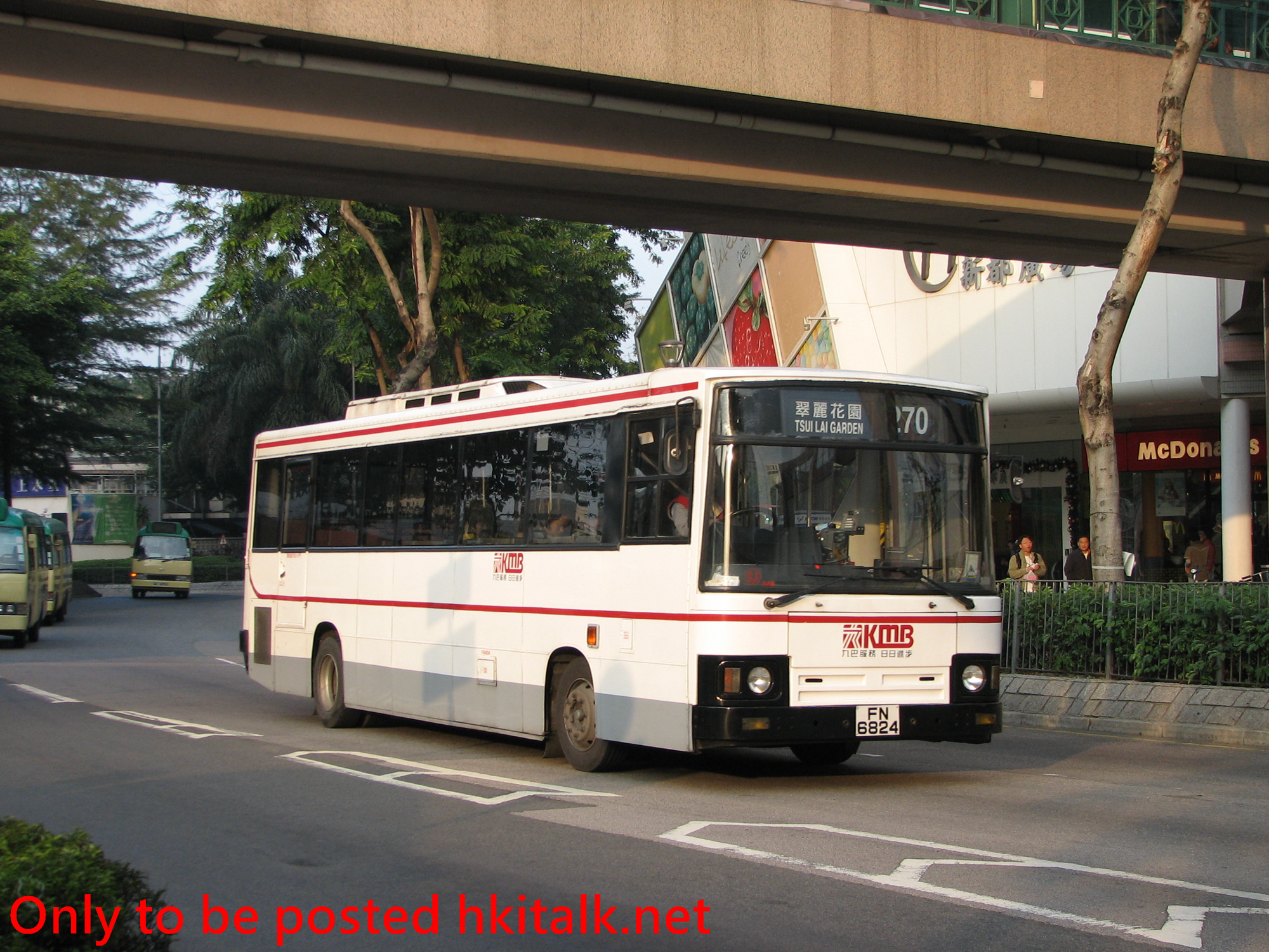 AA06-E7227-270.JPG