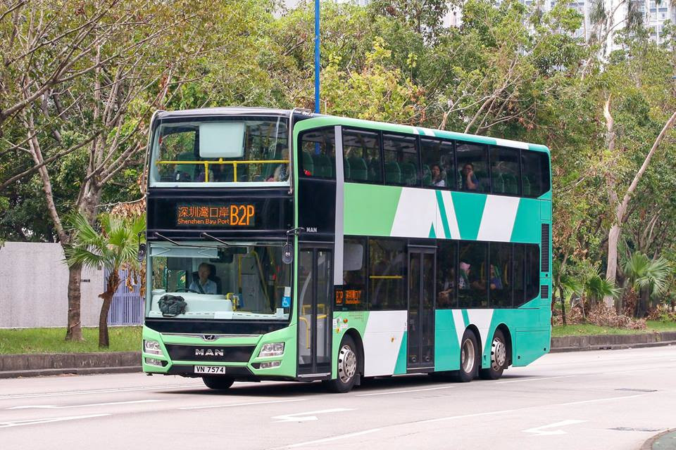 VN7574 B2X.jpg