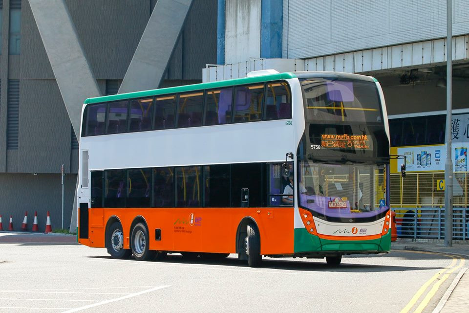 5758.jpg