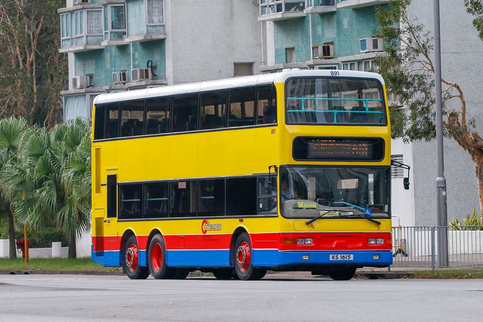 891.jpg