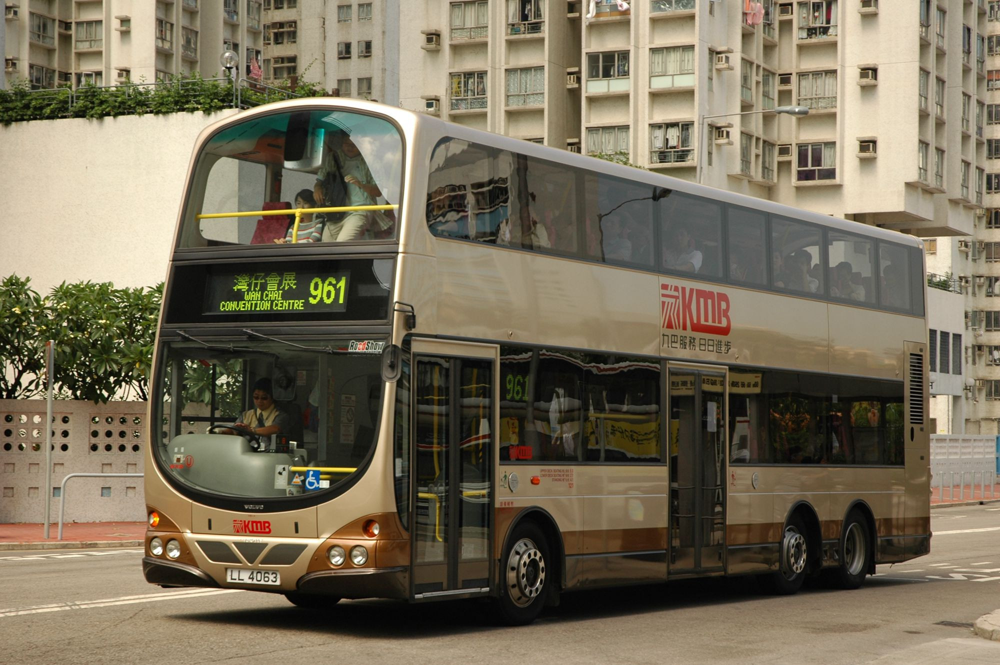 12010(AVW32_LL4063@961) - 複製.JPG