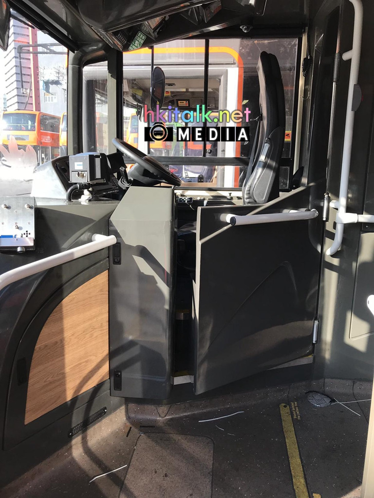 MCV Volvo B8L (4).jpeg