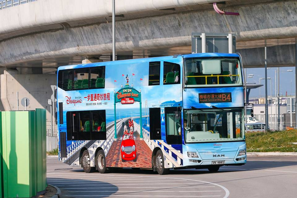 VN4882.jpg