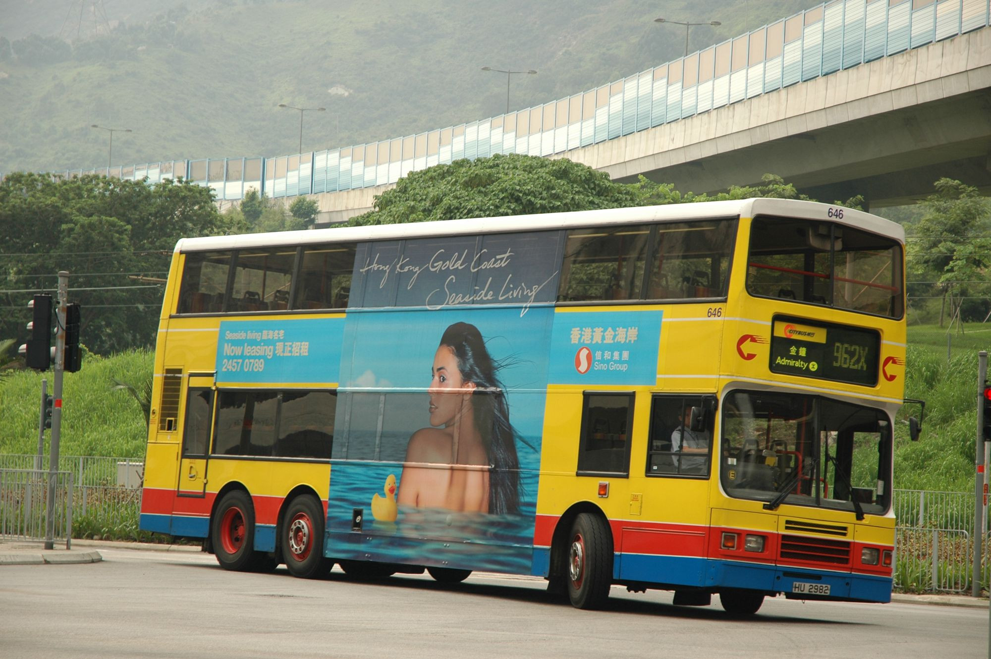 24006(646_HU2982@962X) - 複製.JPG