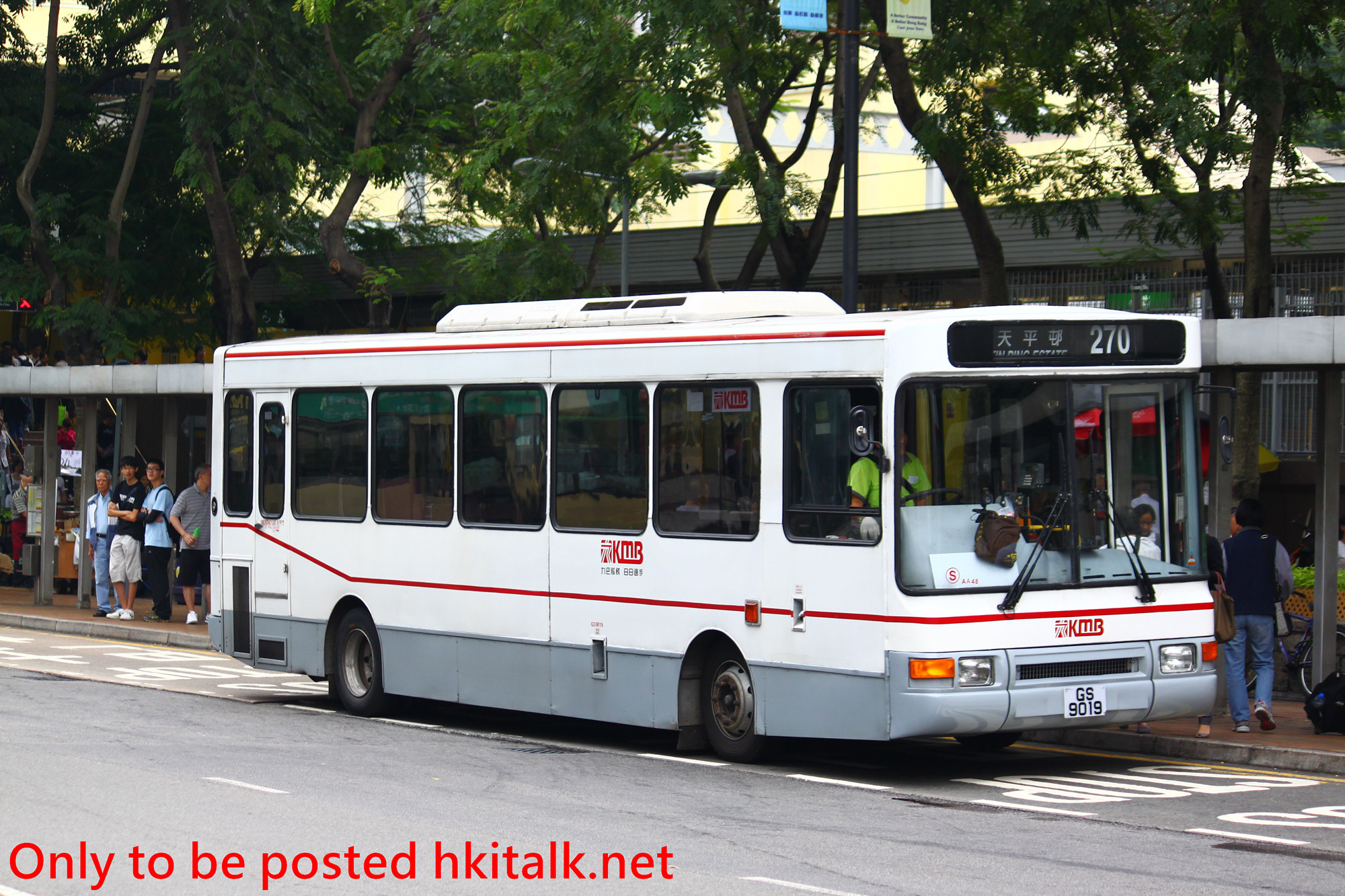 AA48-T1543-270.JPG