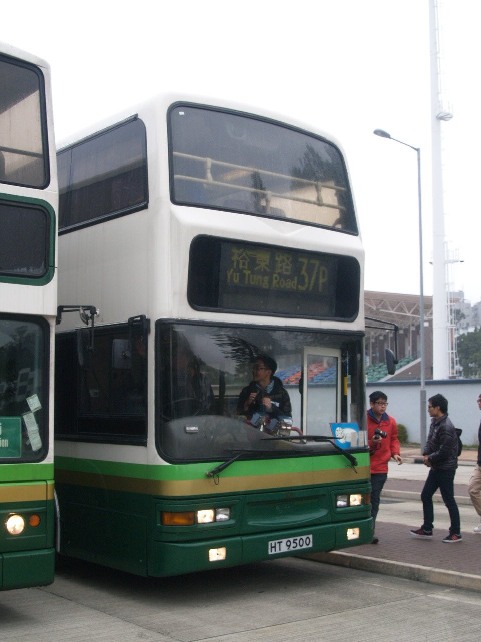 bclub_kcb_dd_37p_1.jpg
