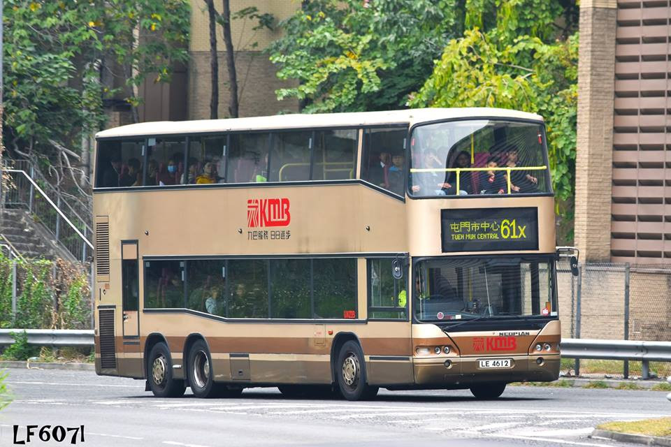 LE4612.jpg