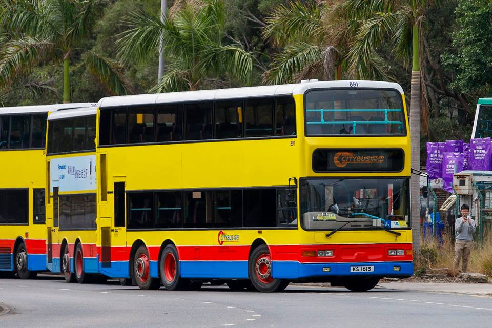 891.jpg