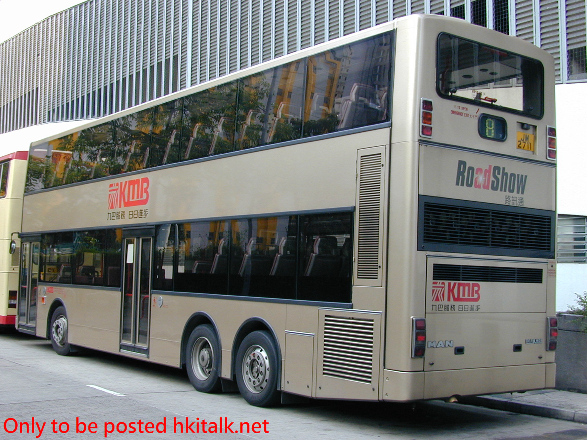 AMN06-18844-TMD.JPG