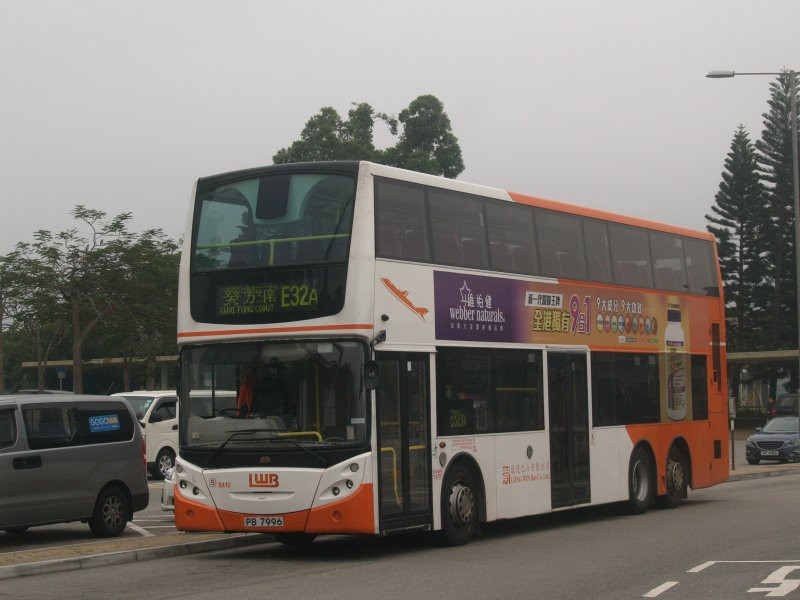 l_8410@e32a_1_1.jpg