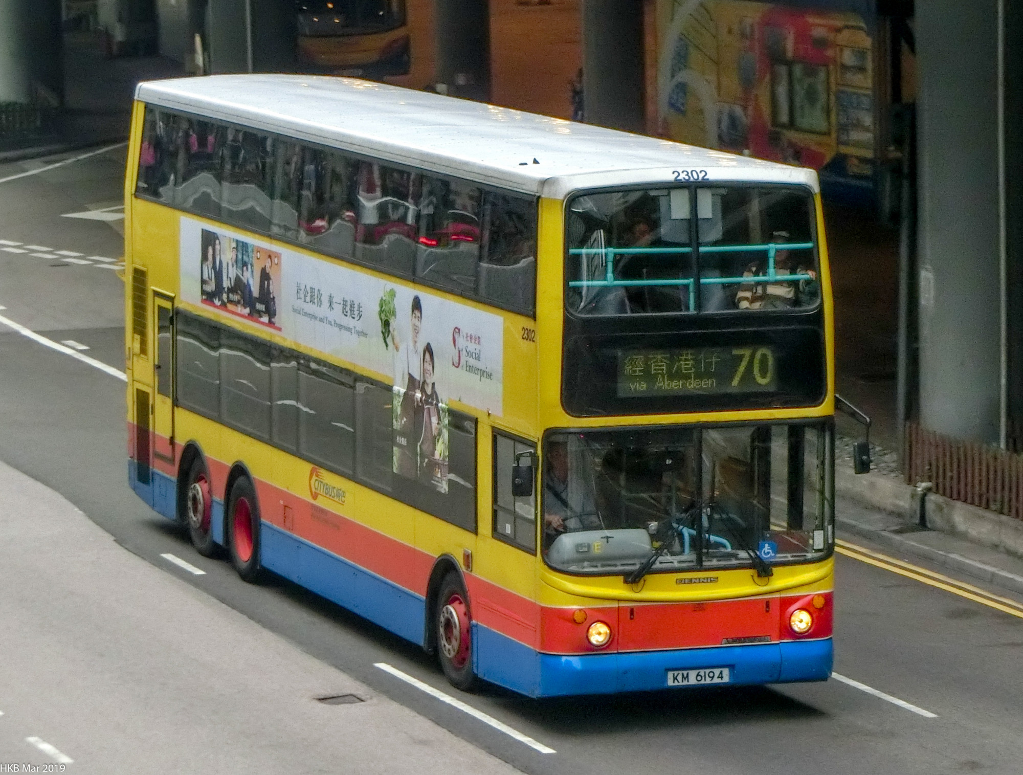 ITALK3257.jpg