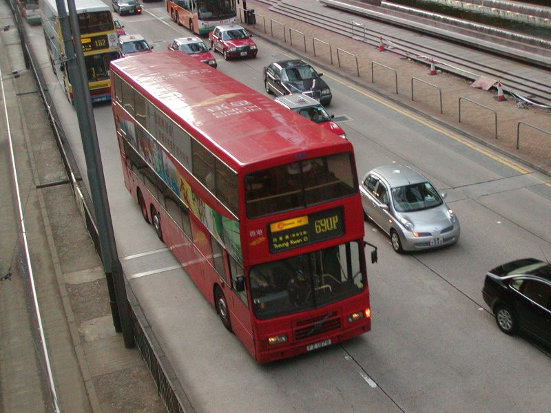 c_409_3.jpg