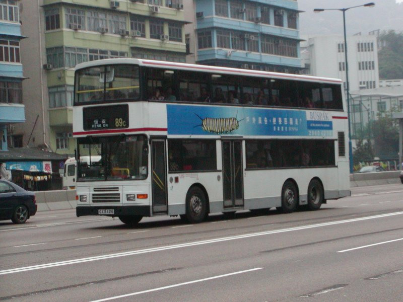 k_av141_1.jpg