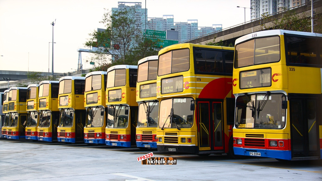 Leyland Olympian  (2).JPG