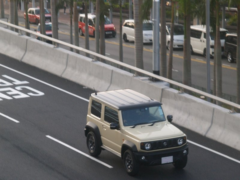 suzuki_new_jimny_2a_1.jpg