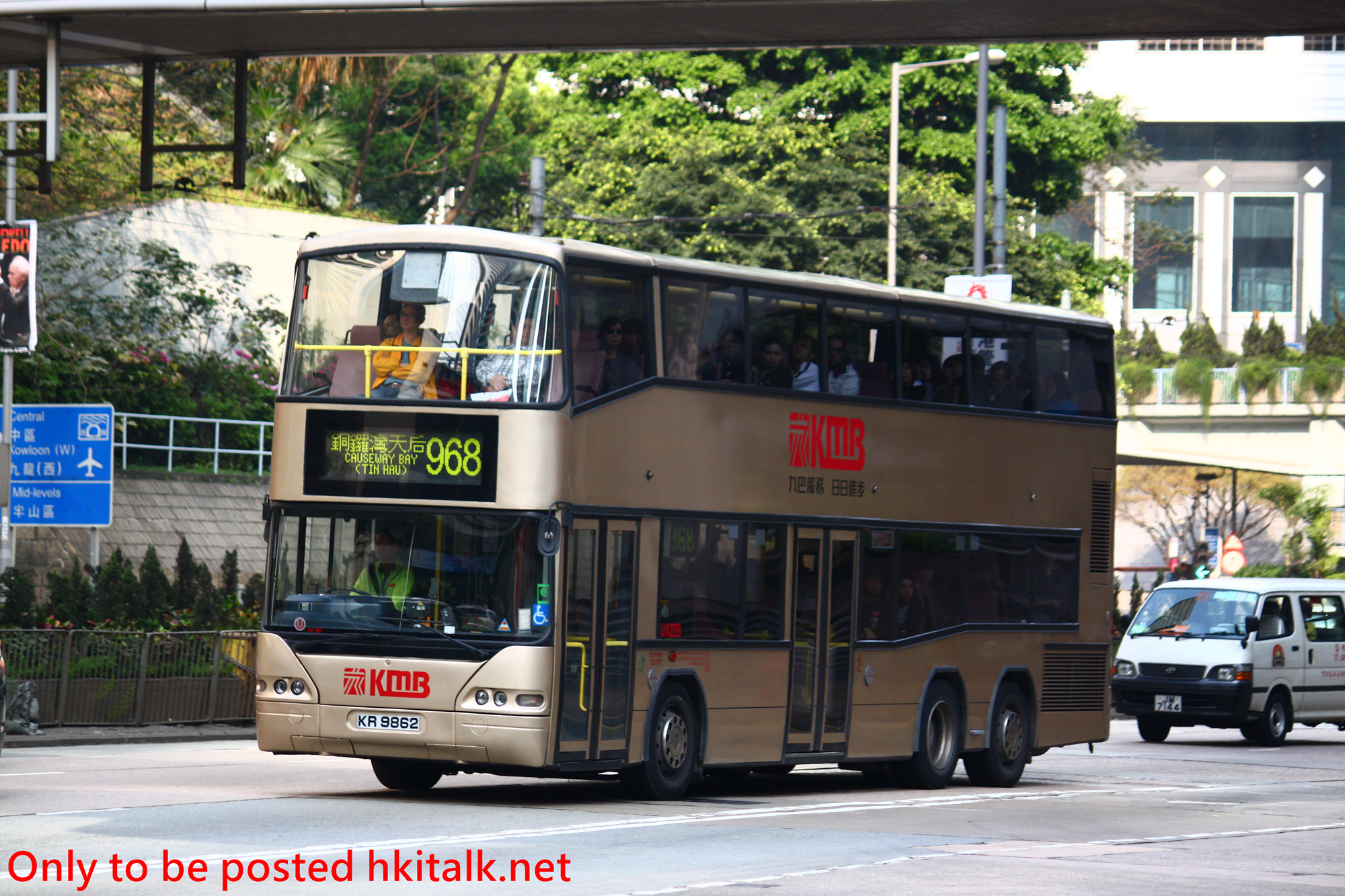AP151-U7172-968.JPG