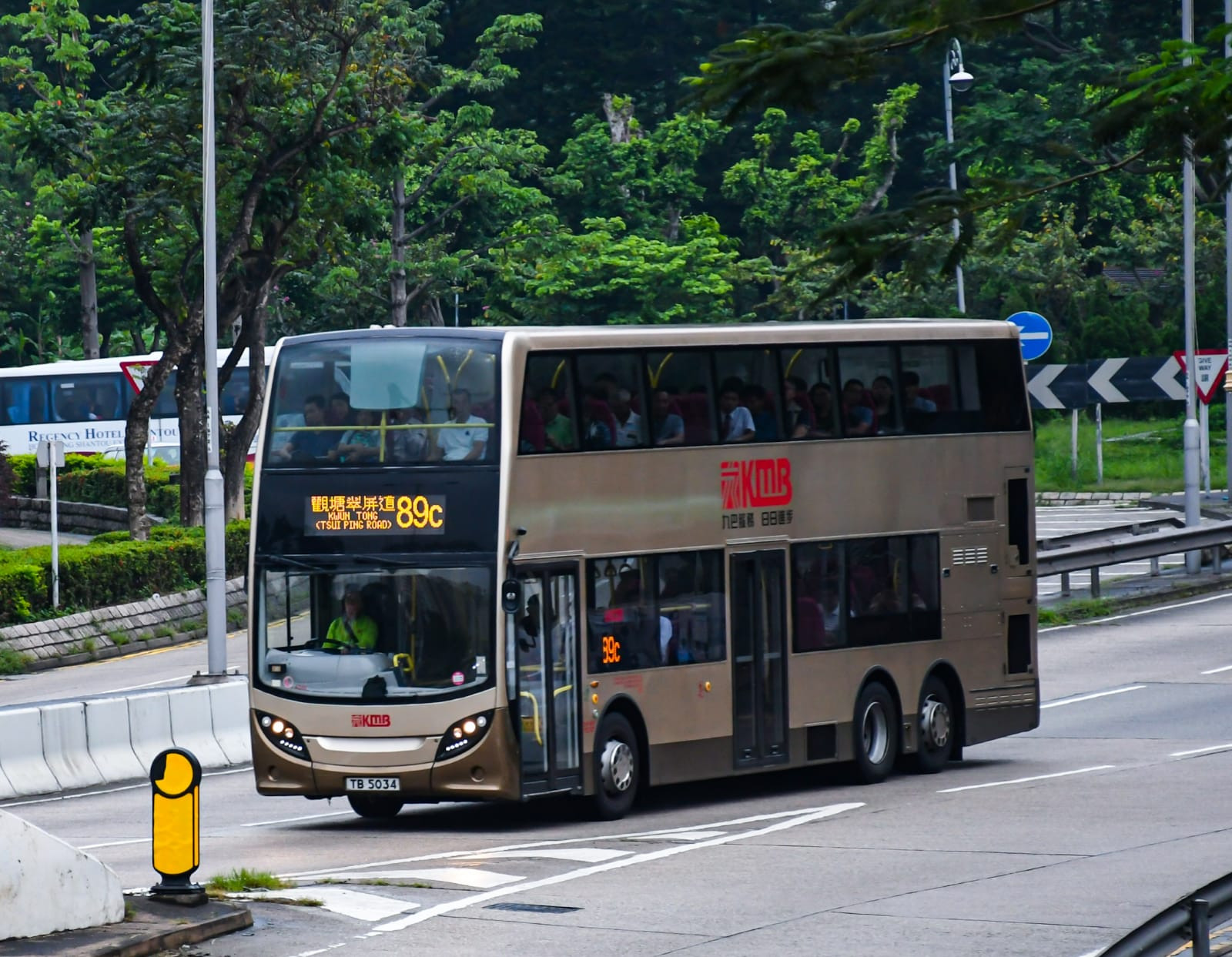 TB5034 89C.jpeg