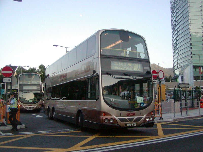 k_avbw61@hk1_1.jpg