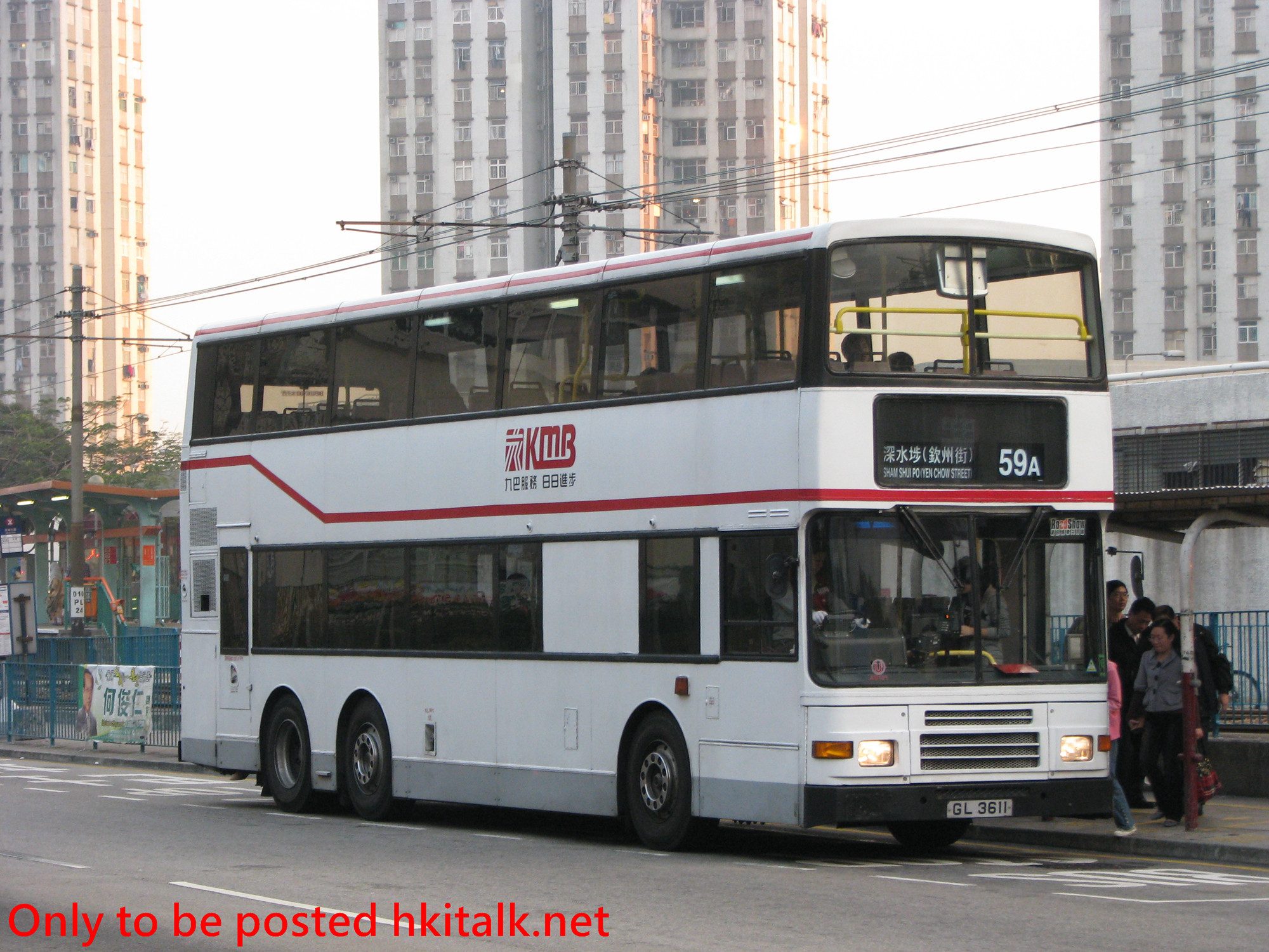 AV101-I8965-59A.JPG