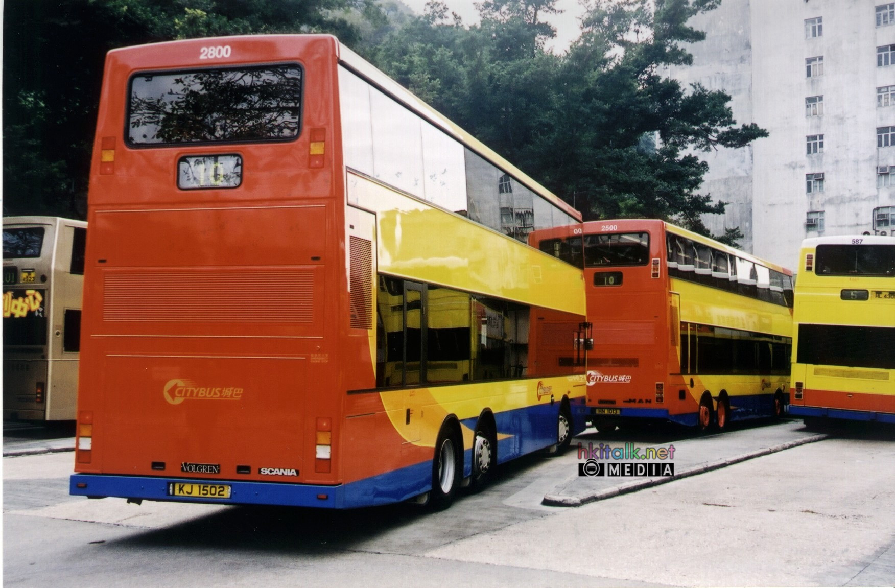 2500 2800.jpg