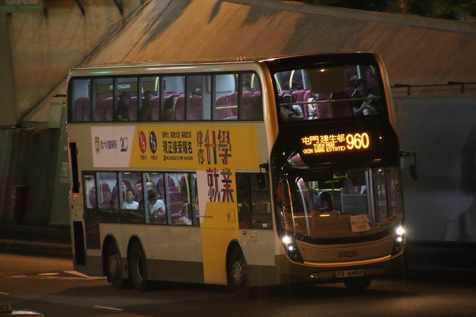 960 b.jpg